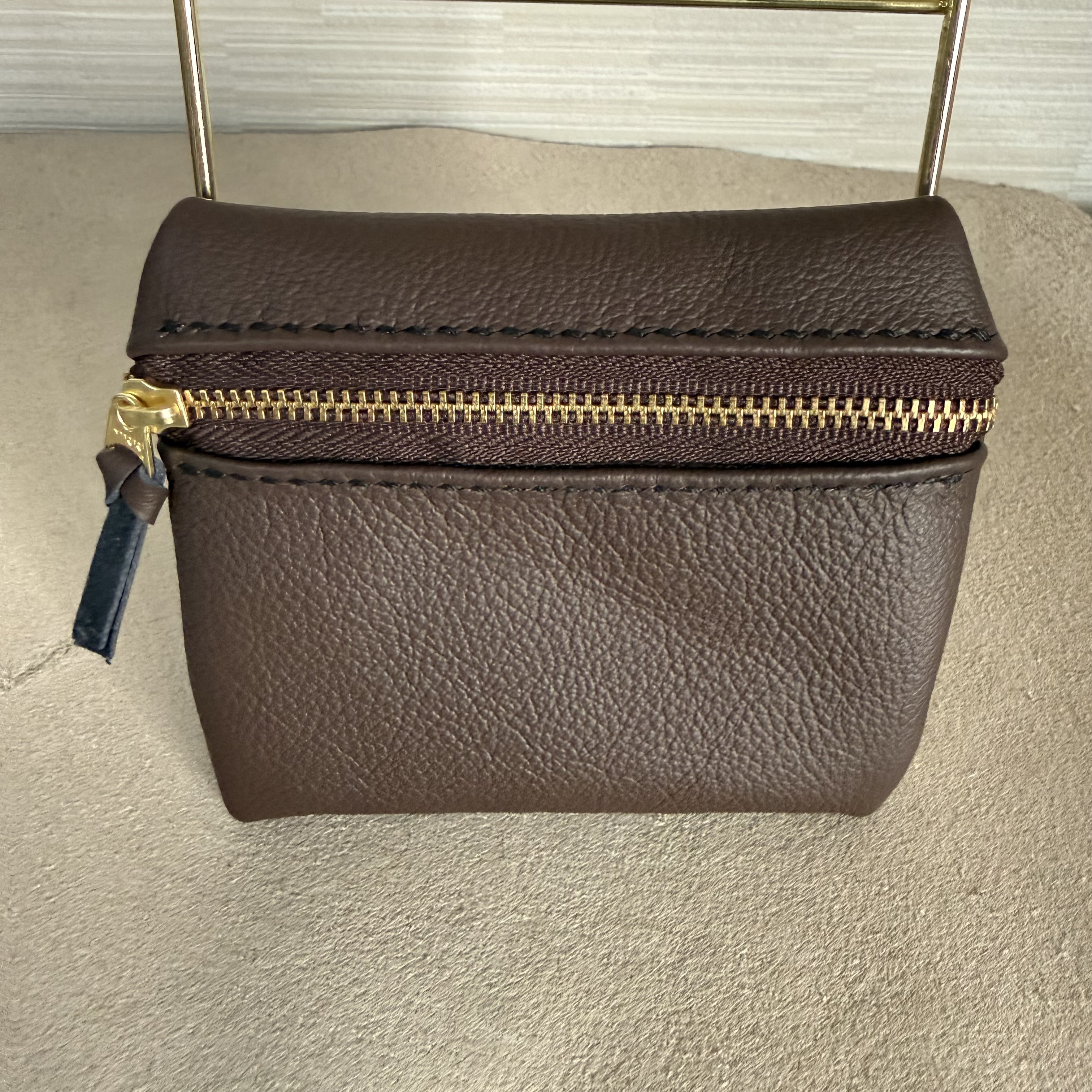 本革レザーポーチ 牛革【手縫い・ハンドメイド品】MP5