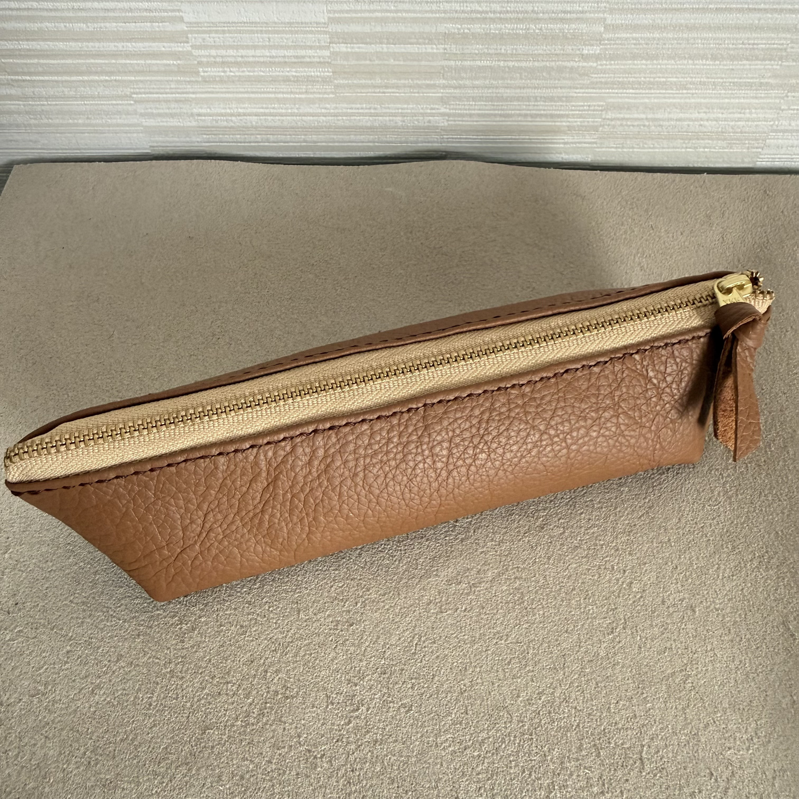 本革レザーポーチ 牛革【手縫い・ハンドメイド品】MP7