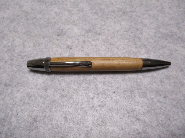 オーク材　ウィスキー樽　キヌカオイル仕上げ　回転式ロングパトリオットボールペン