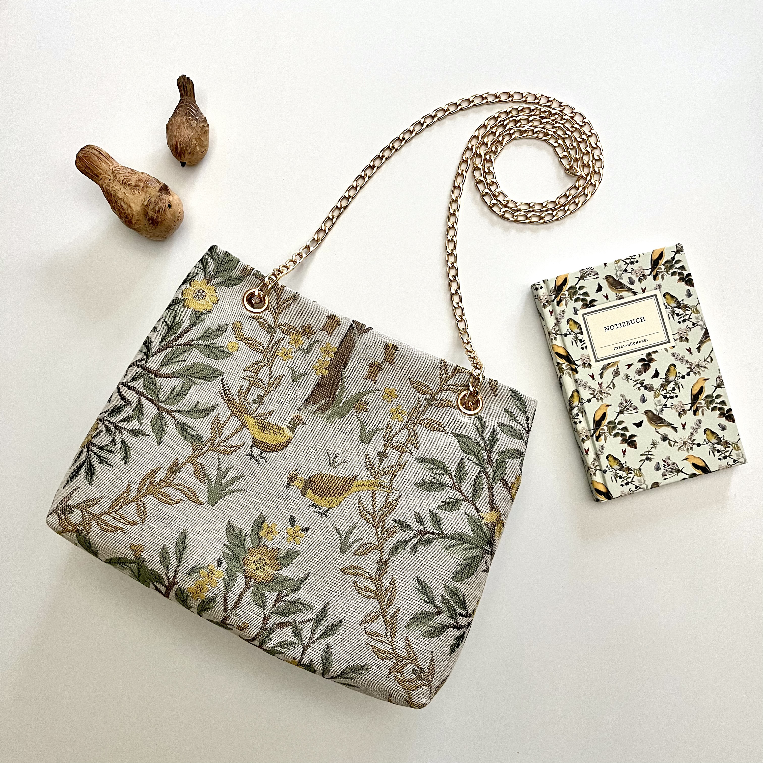 イギリス生地 Bedgeburyのスクエア巾着バッグ Ashley Wilde ジャガード ハトメバッグショルダーバッグ