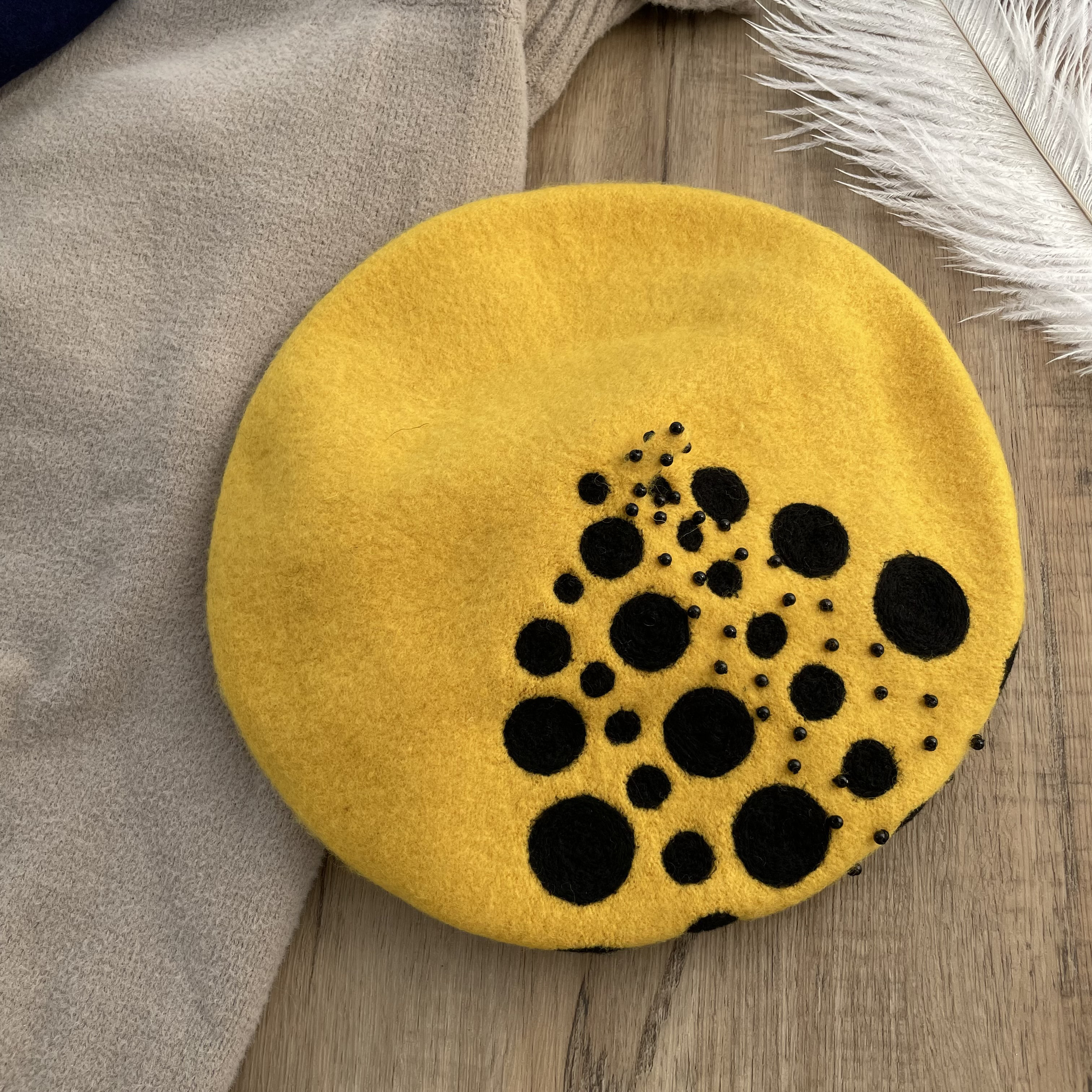 【受注制作】 大人用 かわいい 羊毛フェルトベレー帽