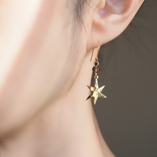 廻る星の木馬ピアス/イヤリング P1214 午年 スター ピアス（フック