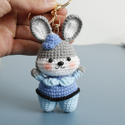 毛糸 手作り 編みぐるみ ニット キーホルダー バッグチャーム 誕生日
