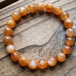 ◇マニカラン水晶レッドフラワーファントムのブレスレット