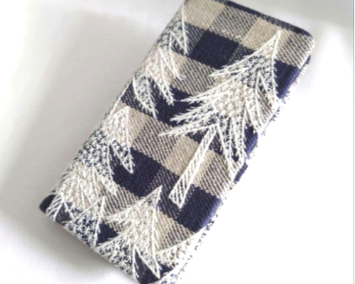 現品ラスト】iphone13pro 手帳型スマホケース ミナペルホネン