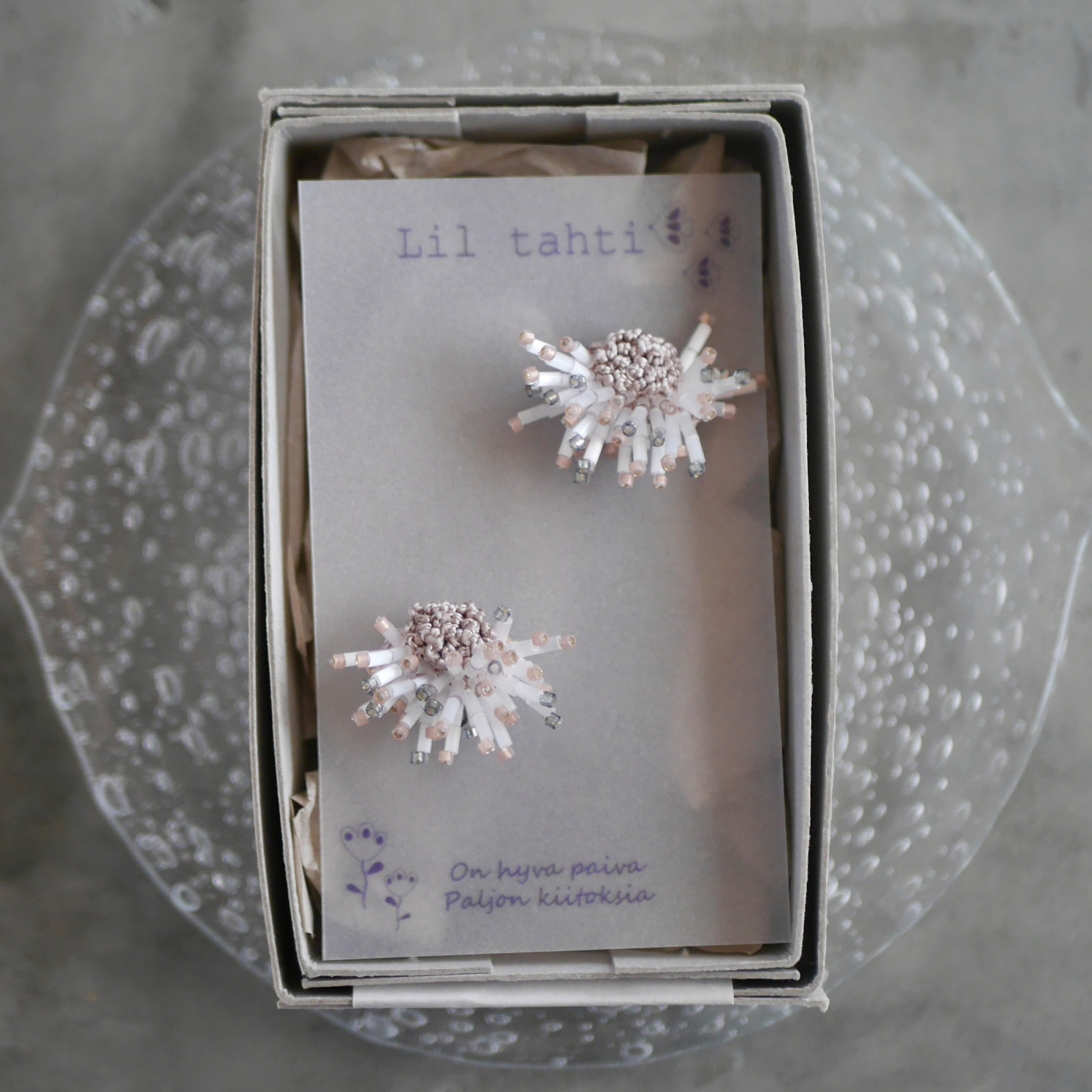 kori no hana刺繍ピアス/イヤリング(早朝)【受注制作】