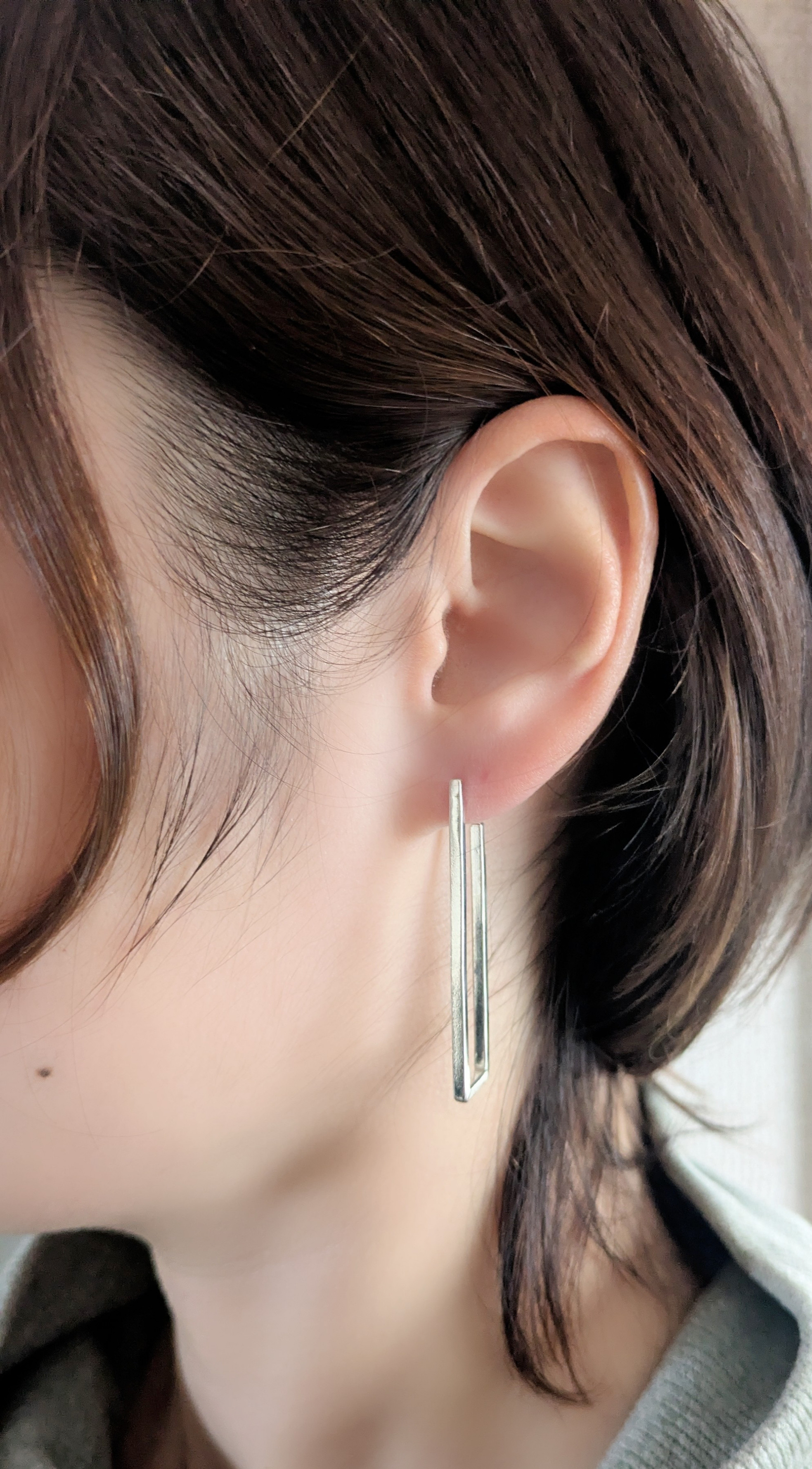 Silver950｜Rectangular Line ピアス