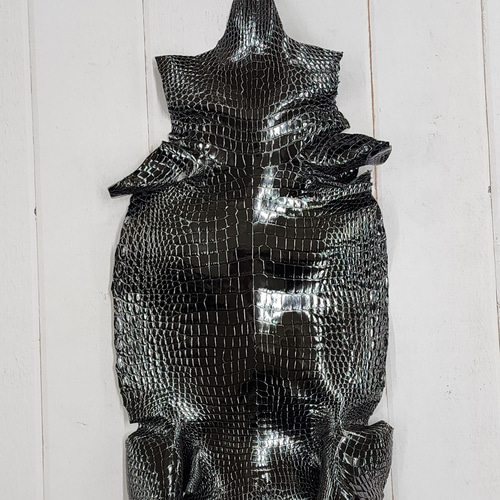 ワニ革 クロコ グレージング仕上げ 黒 No.C009144 その他素材