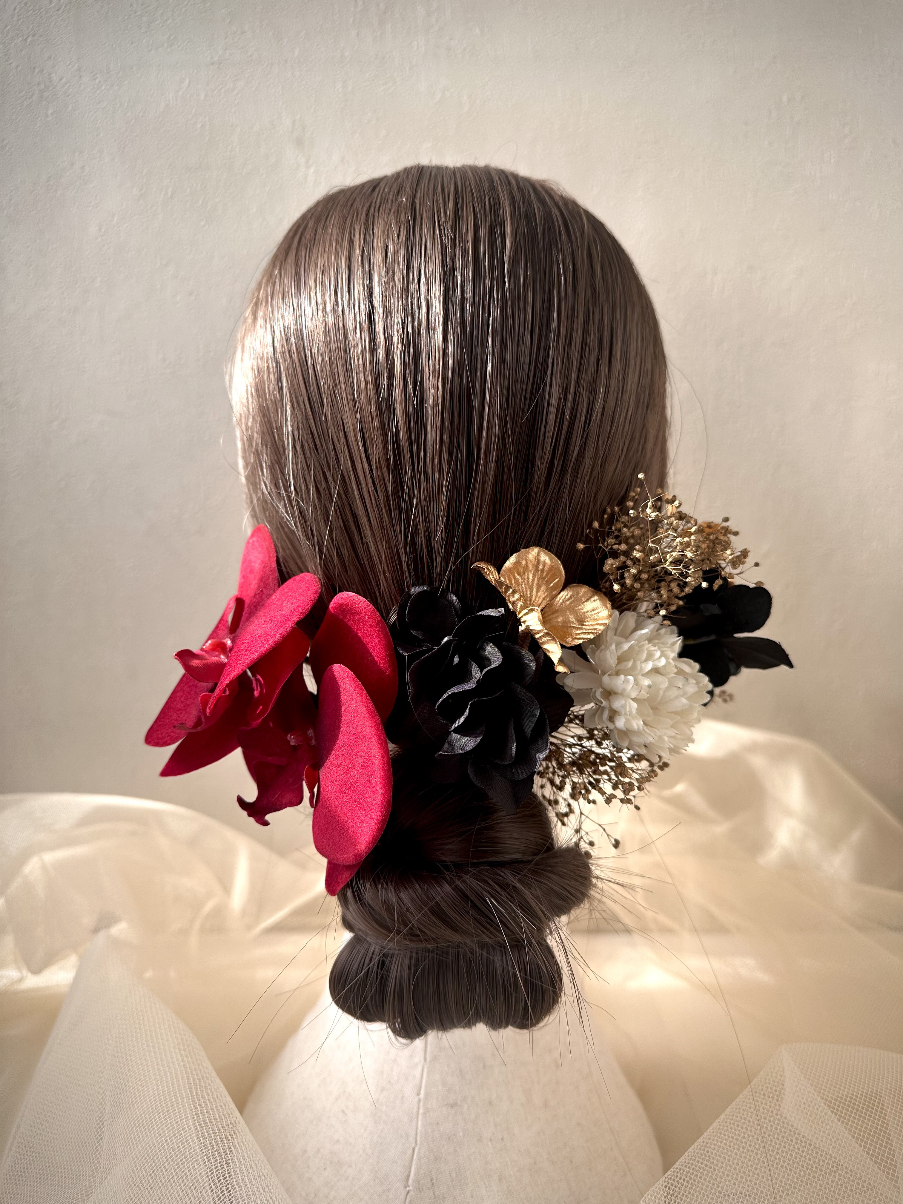 ❤︎レッドベルベット胡蝶蘭髪飾り　成人式　卒業式　七五三　結婚式　ウェディング　和装