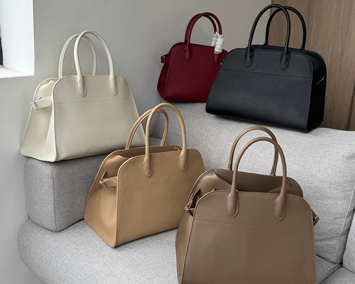 完売品！新品✨マトゥーリ シボ革 ビジネスバッグ オールレザー 南京錠　毛玉様 Maturi 最高級 カイマン クロコダイル センター取り 鍵付き セカンド