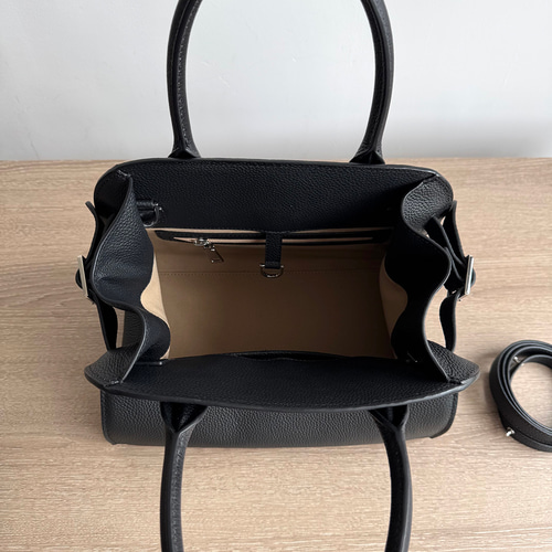 シボ加工牛革 ハンドバッグ｜上質レザー×シンプルデザイントットバッグ