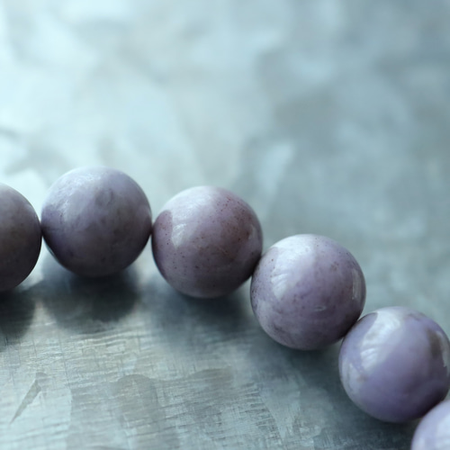 レア 天然石 パープル ローブジェイド 硬玉 ジェダイト 彫刻 魔除け 希少品 楽天市場】稀少色 ラベンダージェイド 4A【ターキッシュ パープル