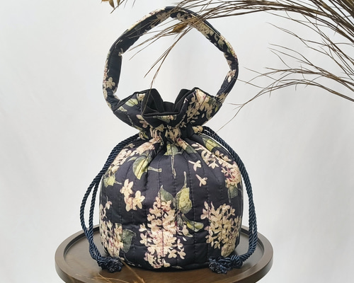 run run bag【アーカイブ・ライラック】- リバティ生地 × キルト