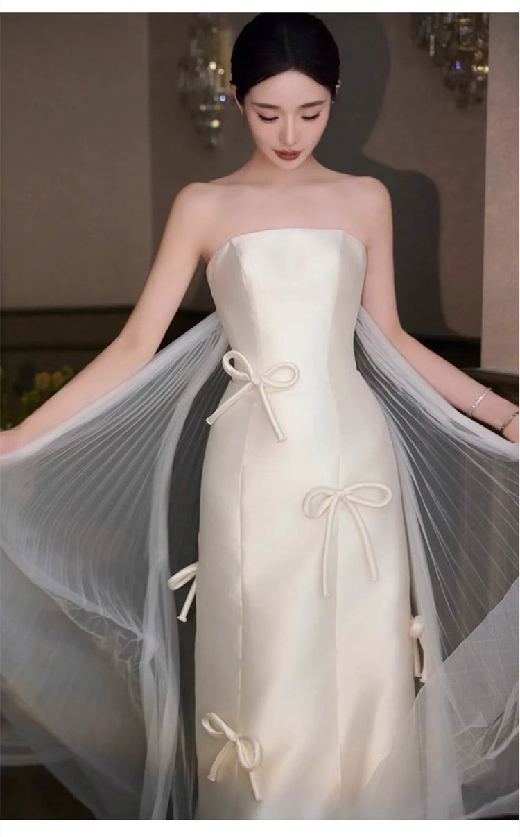 ウェディングドレス 白 黒 サテン リボン ノースリーブ 韓国風 結婚式 花嫁 演奏会 前撮り お呼ばれ AK421