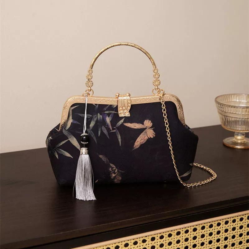 ♡クラッチバッグ　可愛いパーティーバッグ9～14日届け送料込み