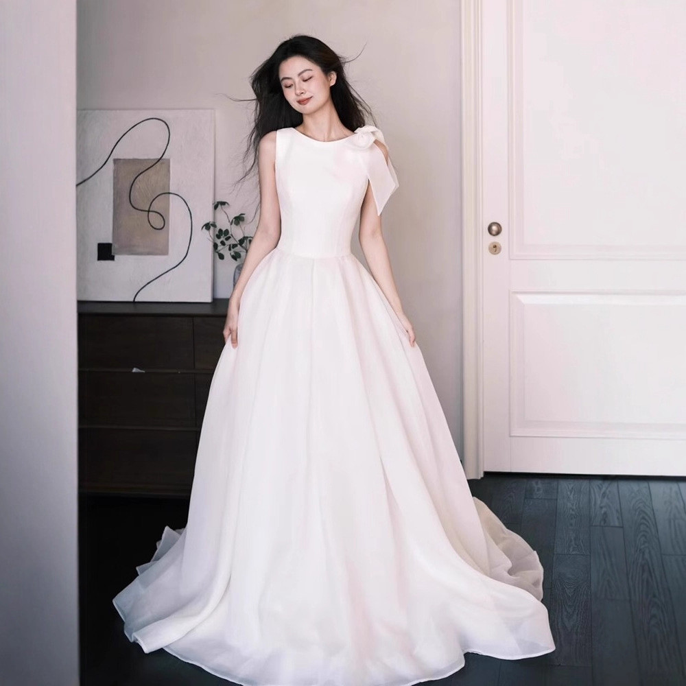 パーティードレス 白黒 サテン ノースリーブ シンプル 韓国風 結婚式 パーティー 演奏会 前撮り お呼ばれ AK440