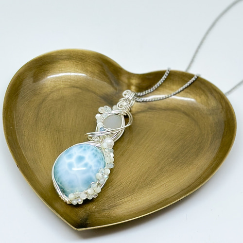 海と月の癒し✴︎ラリマーとムーンストーンのワイヤージュエリー