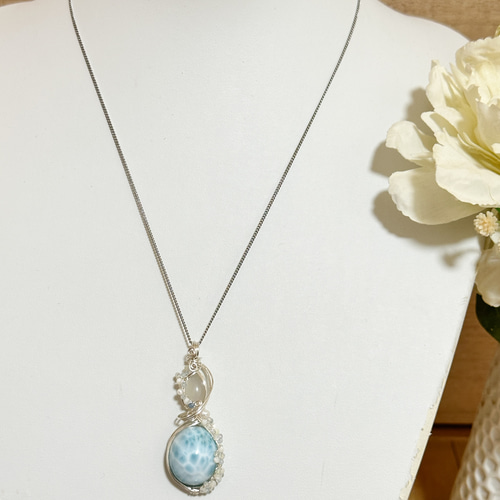 海と月の癒し✴︎ラリマーとムーンストーンのワイヤージュエリー 海と月の癒し✴︎ラリマーとムーンストーンのワイヤージュエリー