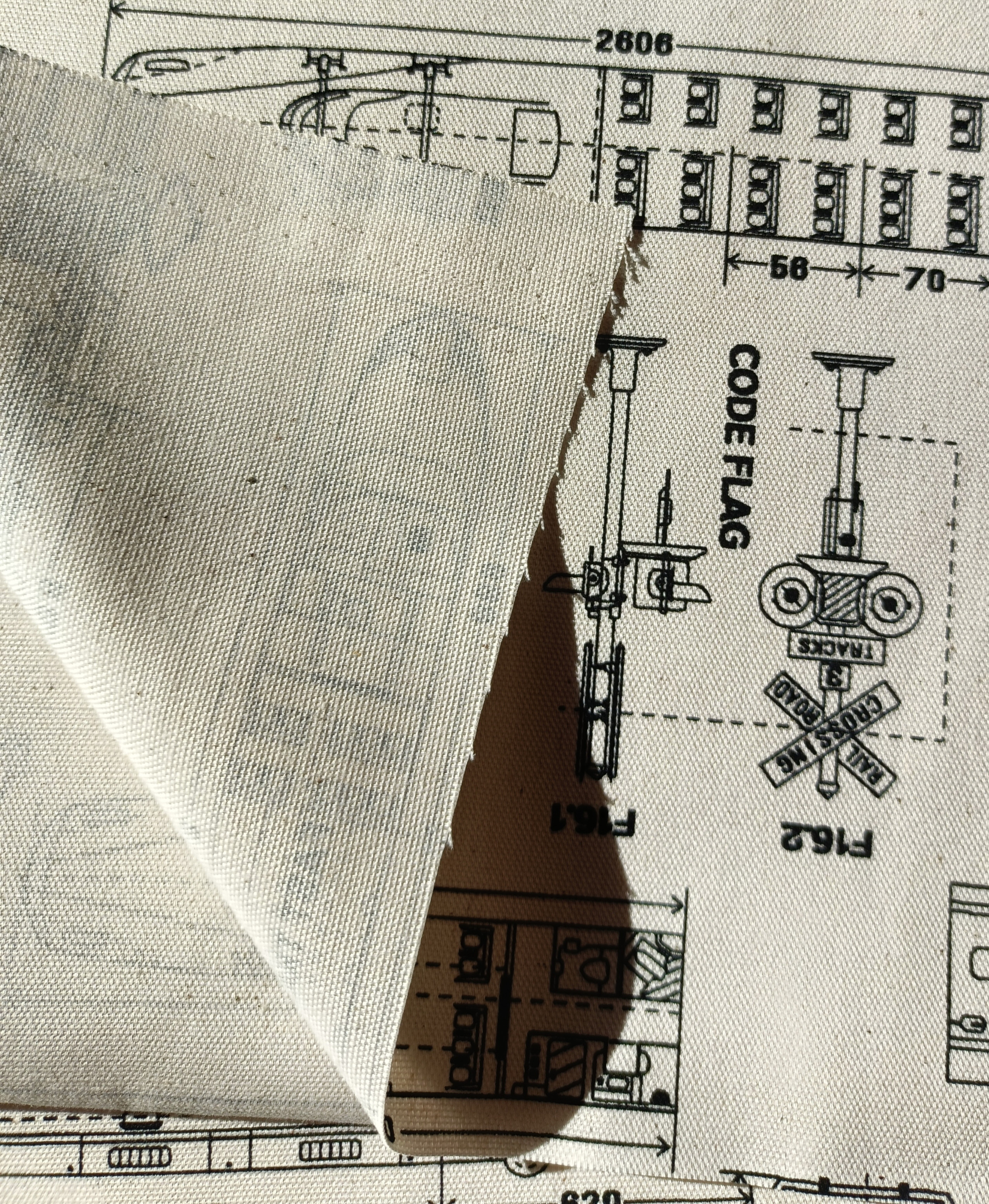 【オーダー★受注生産】おひるね布団カバー　電車　新作　ホワイト/グレー