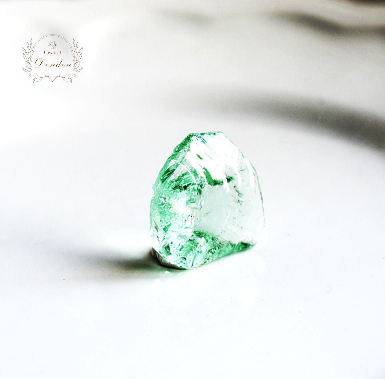 アンダラクリスタル　マーリーン・フォレストブリーズ〔sa4458〕