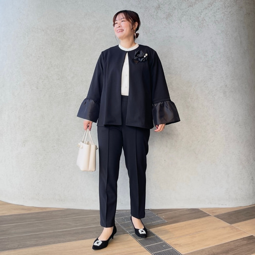 set□2way 上品ジャケット＆美脚ストレッチパンツスーツ 黒【フリー