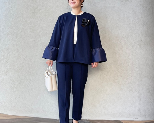 set□2way 上品ジャケット＆美脚ストレッチパンツスーツ 紺【フリー