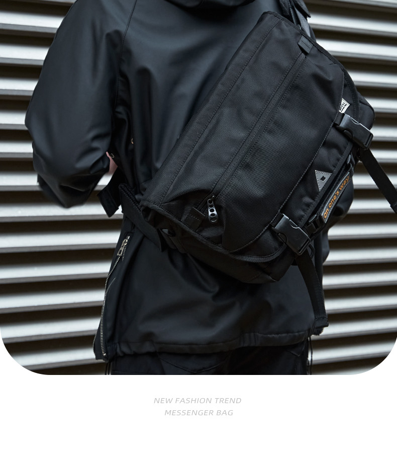 機能性クロスボディバッグ メンズ 新作ショルダーバッグ 大容量 通勤クーリエバッグ スポーツ・サイクリング用