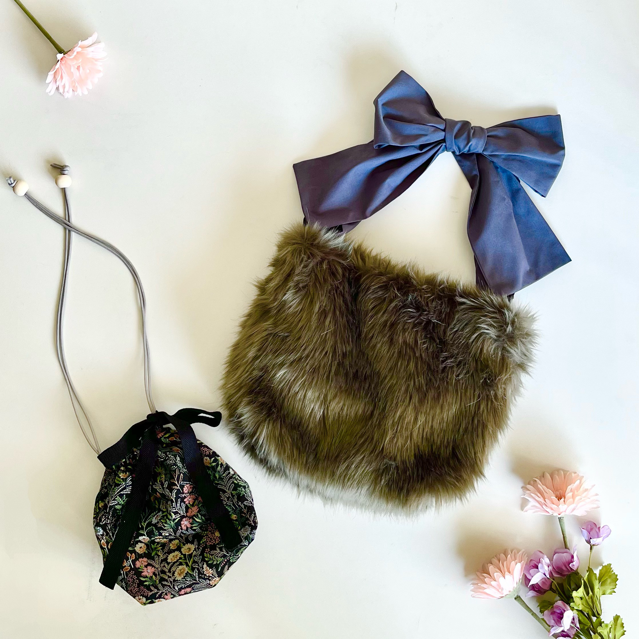 【Creema限定新春福袋2026＜竹＞】カラーが選べる！3way エコファーリボンバッグ＆フラワー柄巾着セット 8,140円