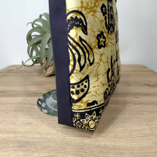 藤井風さん着用 インドネシアバティックスペイン/A4ショルダートート