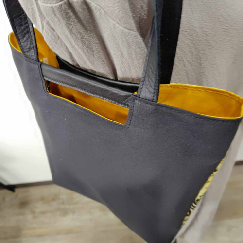 藤井風さん着用 インドネシアバティックスペイン/A4ショルダートート