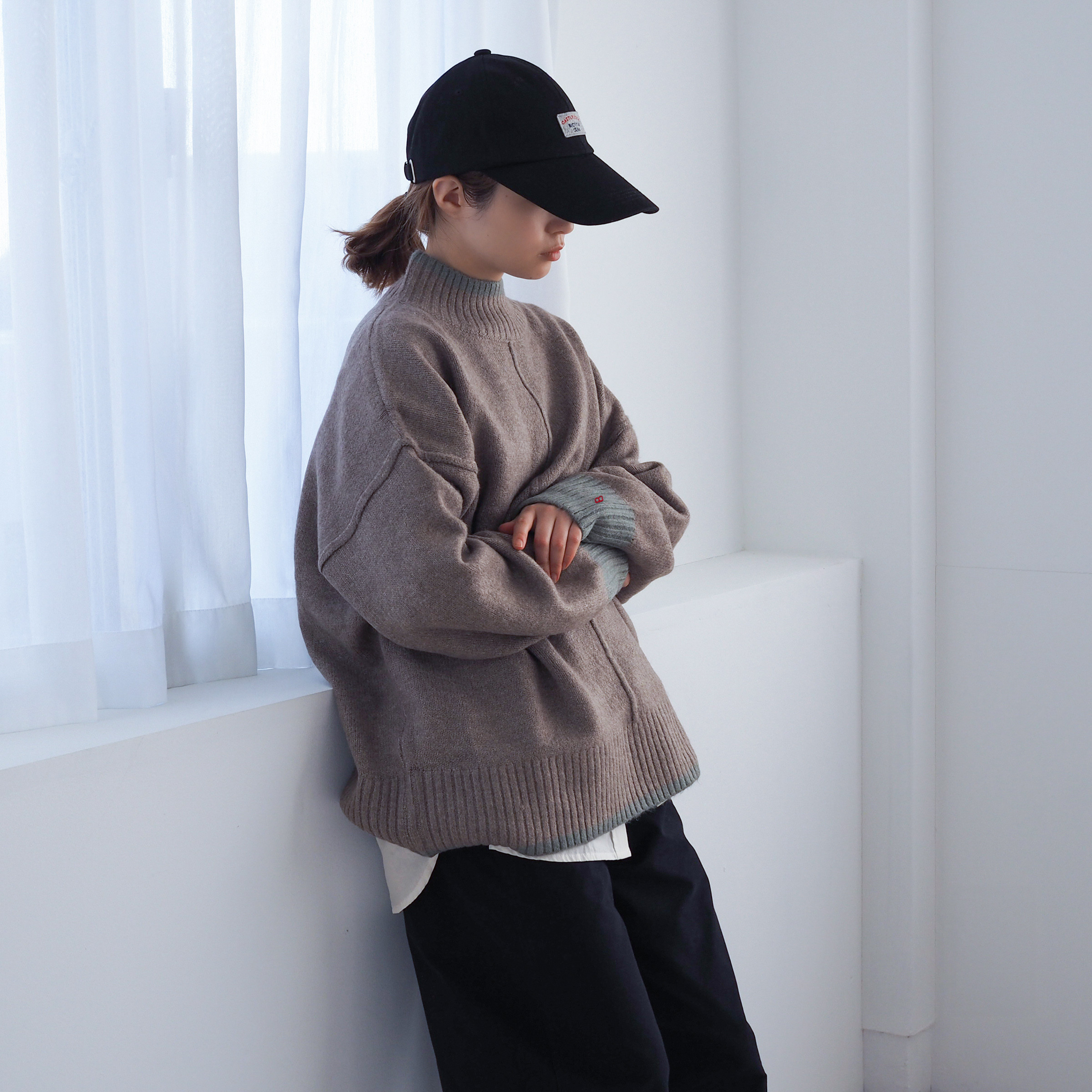 大人の配色 バイカラーハイネックニット Little B モスベージュ(長袖)