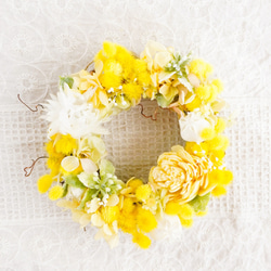 イエロー フラワーリース 造花 直径約30cm‼️あんぱん❣️3点セット 黄（イエロー） リース のおすすめ人気通販｜Creema(クリーマ) 国内
