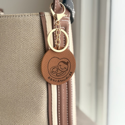 妊娠中もおしゃれに｜エプソンレザーのマタニティマーク 本革チャーム