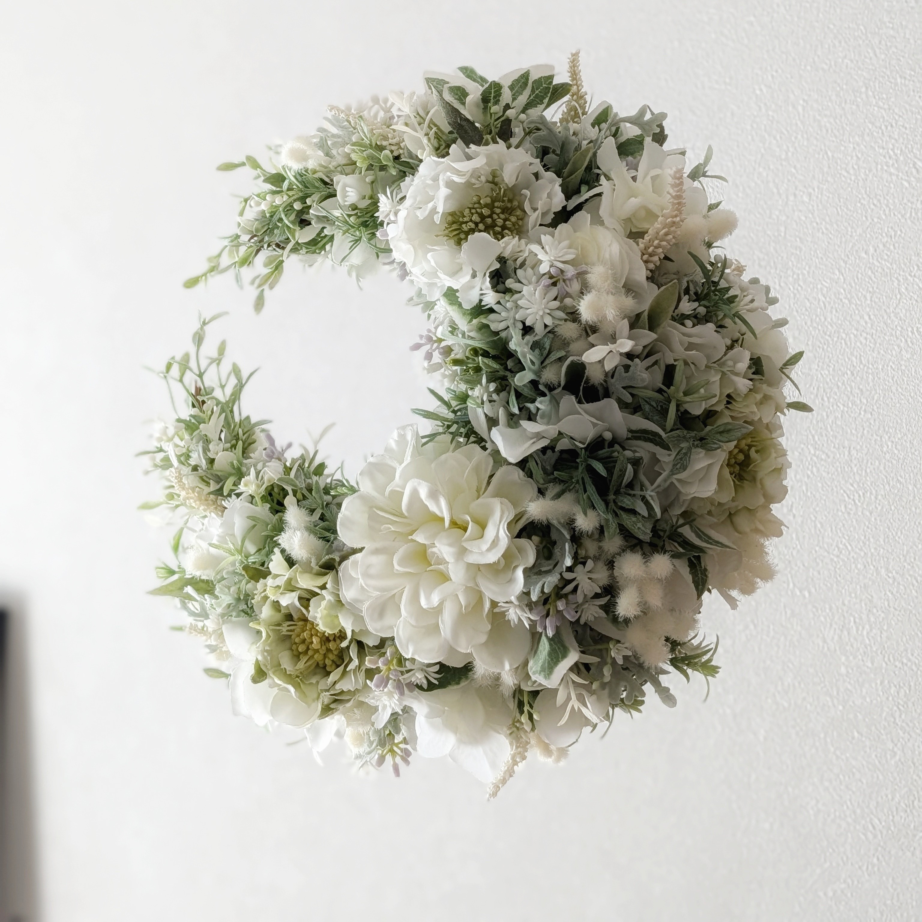 若草の月*･360°Crescent フライングリース＆WHミモザのプティスワッグ スタンド付 ギフト