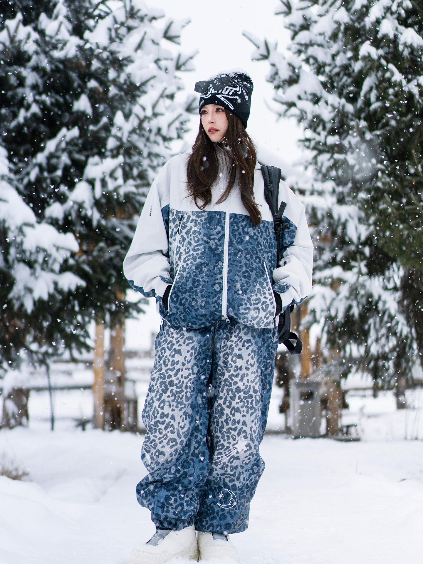 25-26 スノボウェア 上下セット ヒョウ柄 撥水 メンズ レディース ジャケット パンツ 2点セット SK083