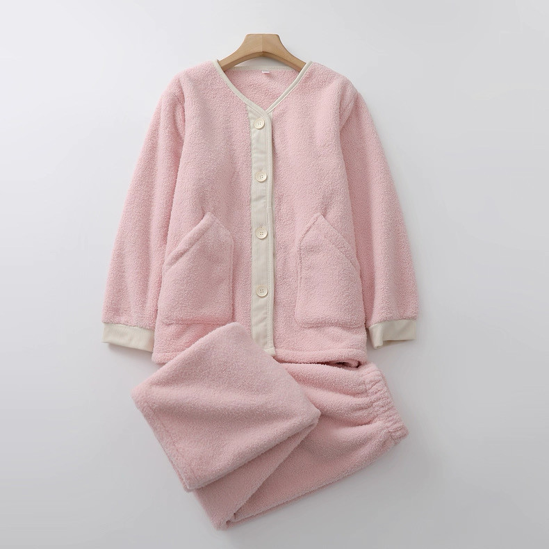 秋冬 パジャマ 部屋着 プレゼント 贈り物 部屋着  前開き 寝巻 裏起毛 洗濯可能 5,700円