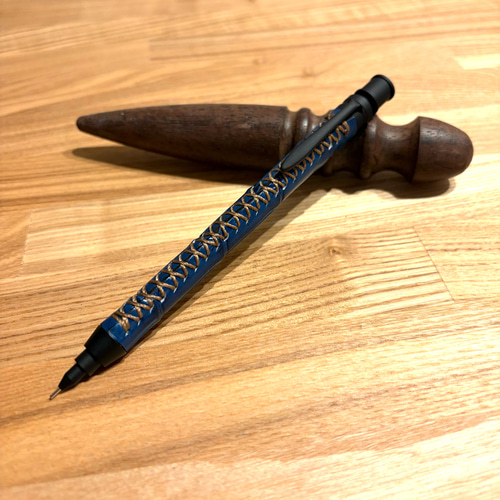 MDS1 革軸シャープペンシル 藍染クロコダイル ポロサス MDS1 革軸シャープペンシル 藍染クロコダイル ポロサス ペン・筆記用具