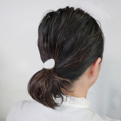 TH-102 | Mino Ware 復古瓷磚髮圈（雪景圖案，皮革飾面） 第8張的照片