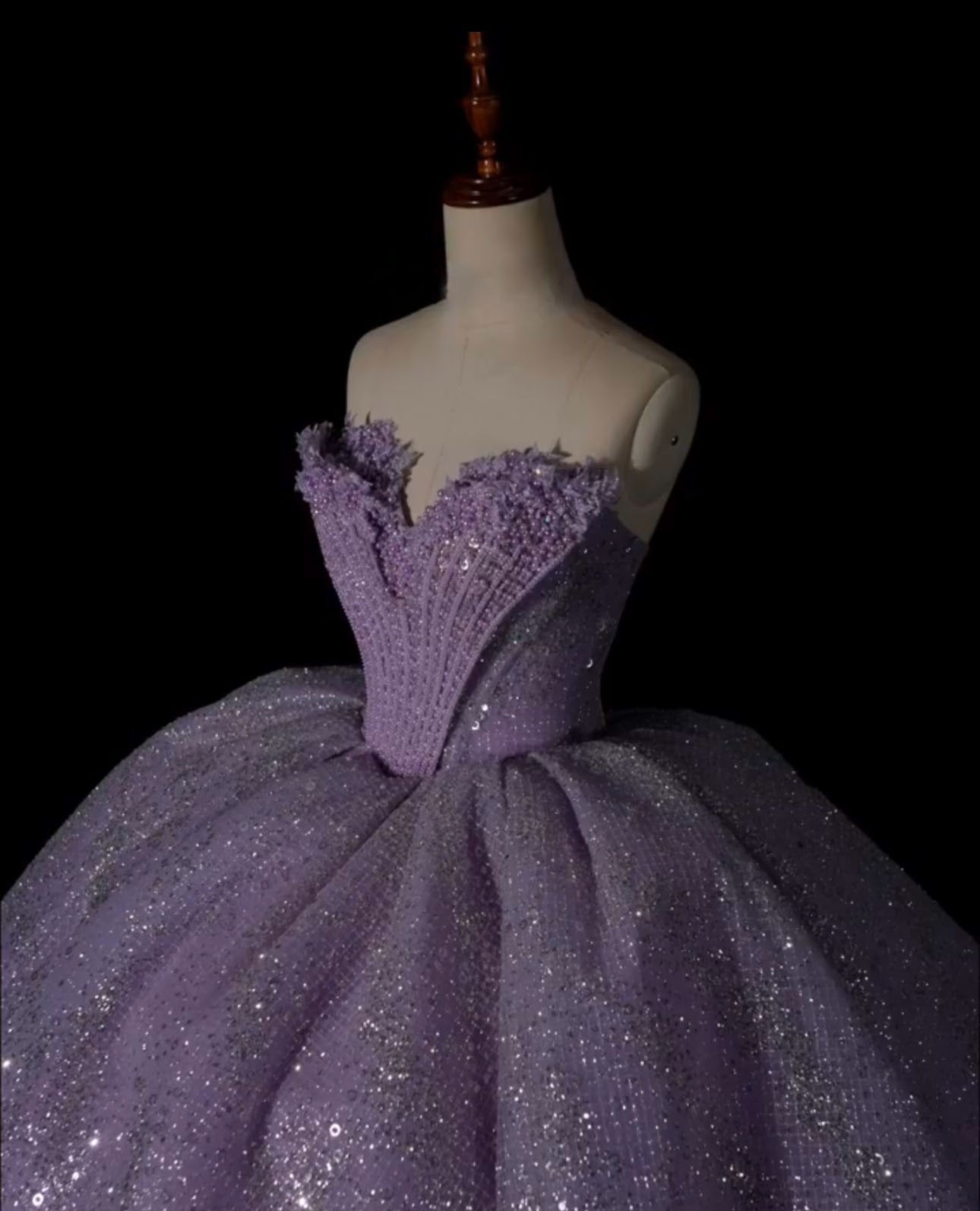 新着商品ラベンダー色　ドレス全体キラキラ　チューブトップス　グッリター　トレーン　オーダー可能　オリジナルなカラードレス