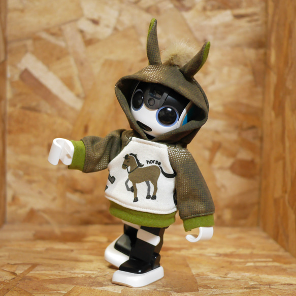 午年ロボホン服】長袖パーカー お馬さん オリーブ その他人形 あお