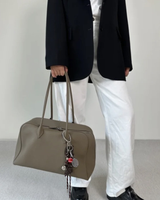 本革トートバッグ グレージュ(大きい)｜肩掛けOK｜PC収納｜シンプル｜大容量 40×24×13｜