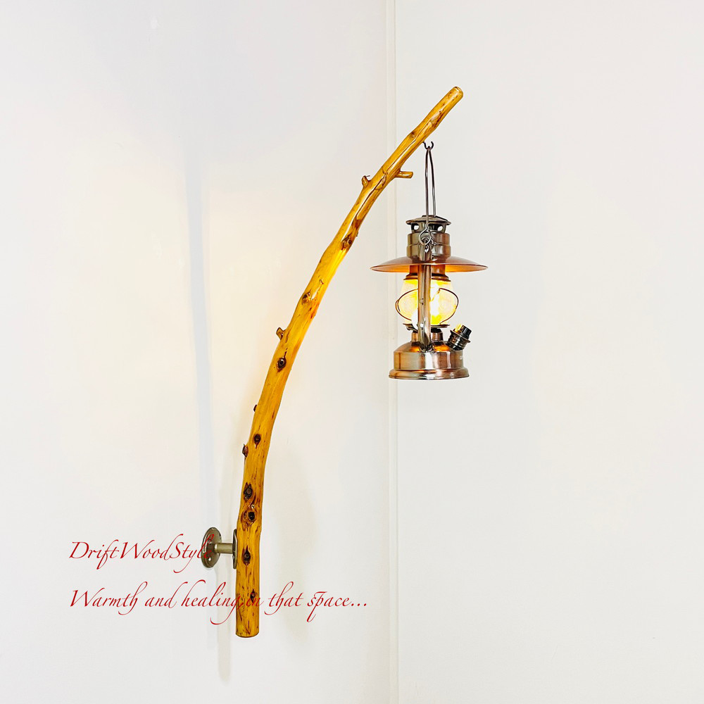 流木インテリア ランプや小物を飾れる天然流木の壁掛けスタンド ランタン 置物 北欧 照明 自然 N26