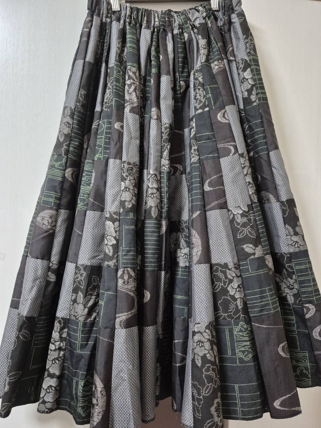 一点物 正絹・大島紬のパッチワークロングスカート｜和布リメイク S003