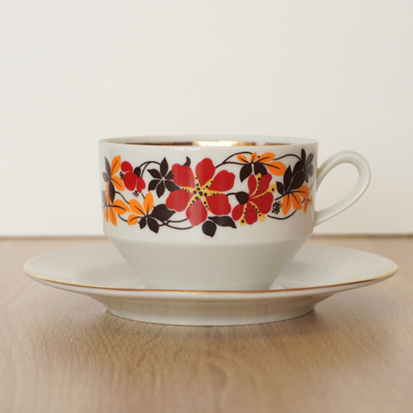 ドイツ　エッシェンバッハ　ポット　カップ＆ソーサー　クリーマー　シュガー ドイツ エッシェンバッハ ポット カップ＆ソーサー クリーマー