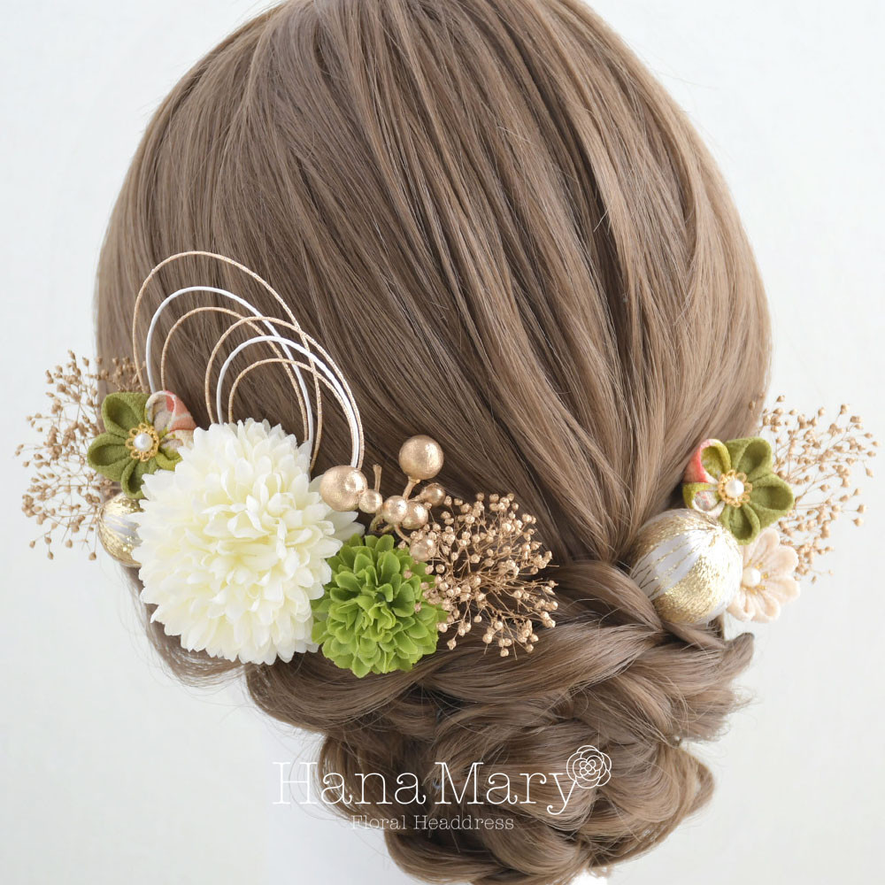 袴　ゴールド　卒業式髪飾り　つまみ細工　成人式 髪飾り 卒業式　ヘアアクセ　七五三　ヘア飾り