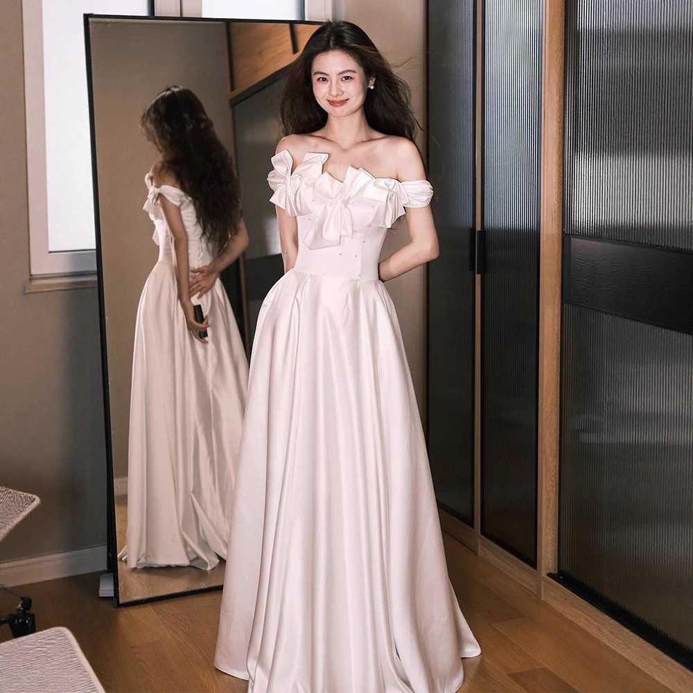 ウェディングドレス 白 オフショルダー おしゃれ 韓国風 花嫁 パーティー 演奏会 前撮り お呼ばれ AK471