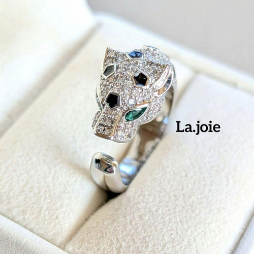 豹 モチーフ leopard パンサー リング フリーサイズ エメラルド 指輪