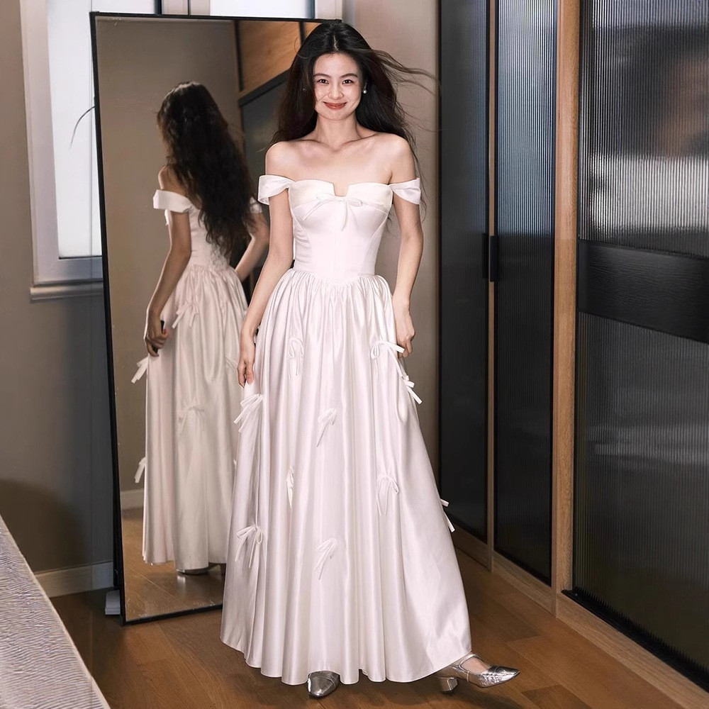 ウェディングドレス 白黒 サテン オフショルダー リボン 韓国風 花嫁 パーティー 演奏会 前撮り お呼ばれ AK484