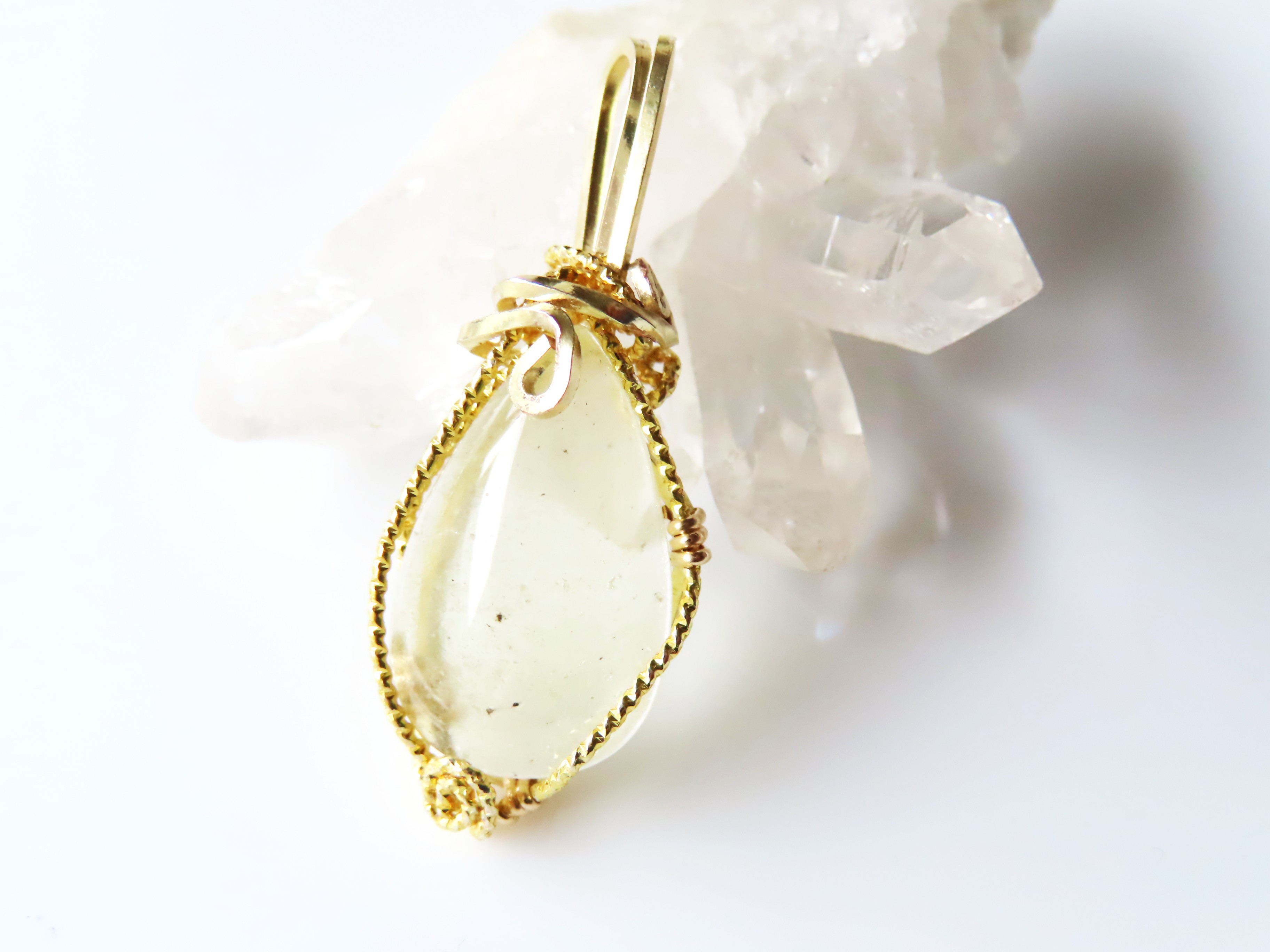 リビアングラス　14kgfペンダント