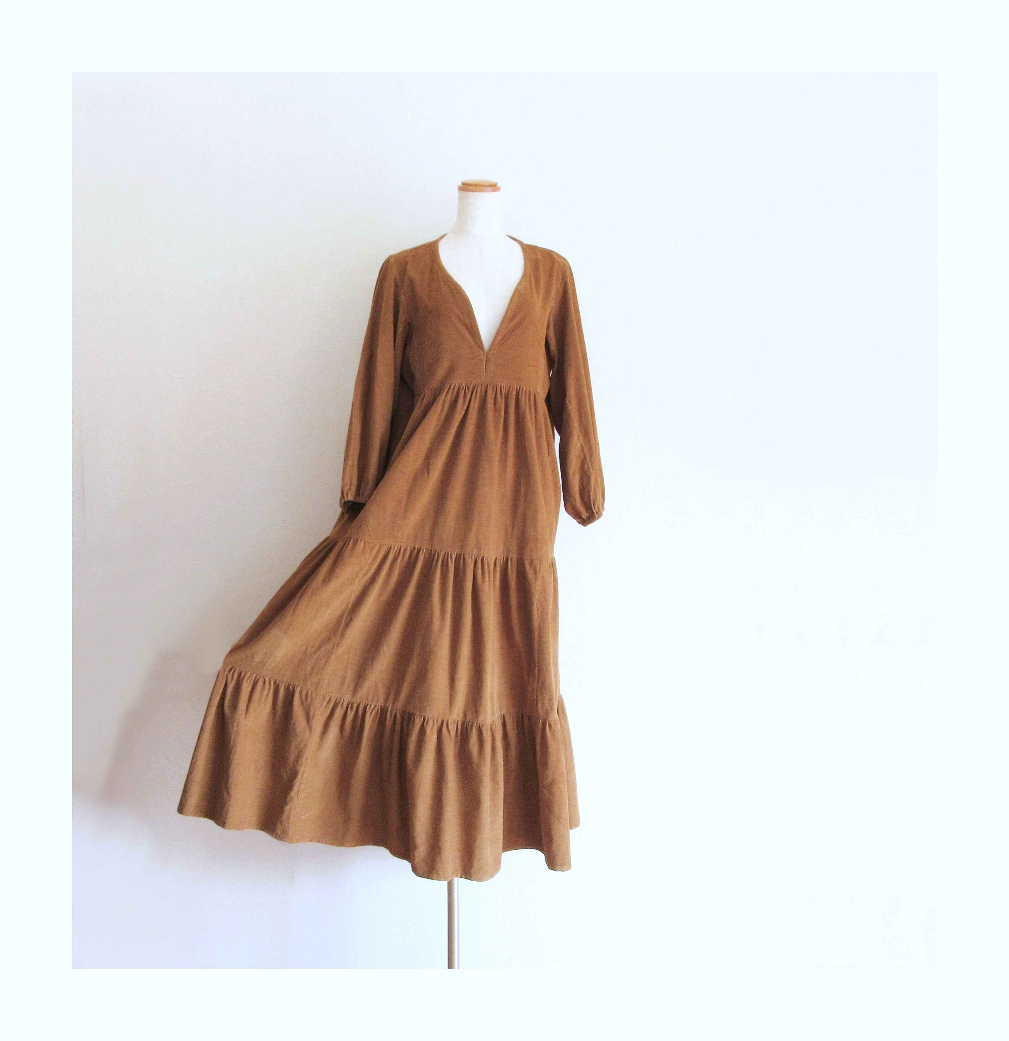 ブラウン*キーネックティアードワンピース